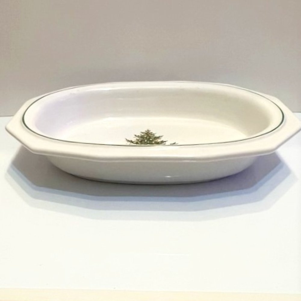 Spode by Christmas Tree Oval Vegetable Bowl